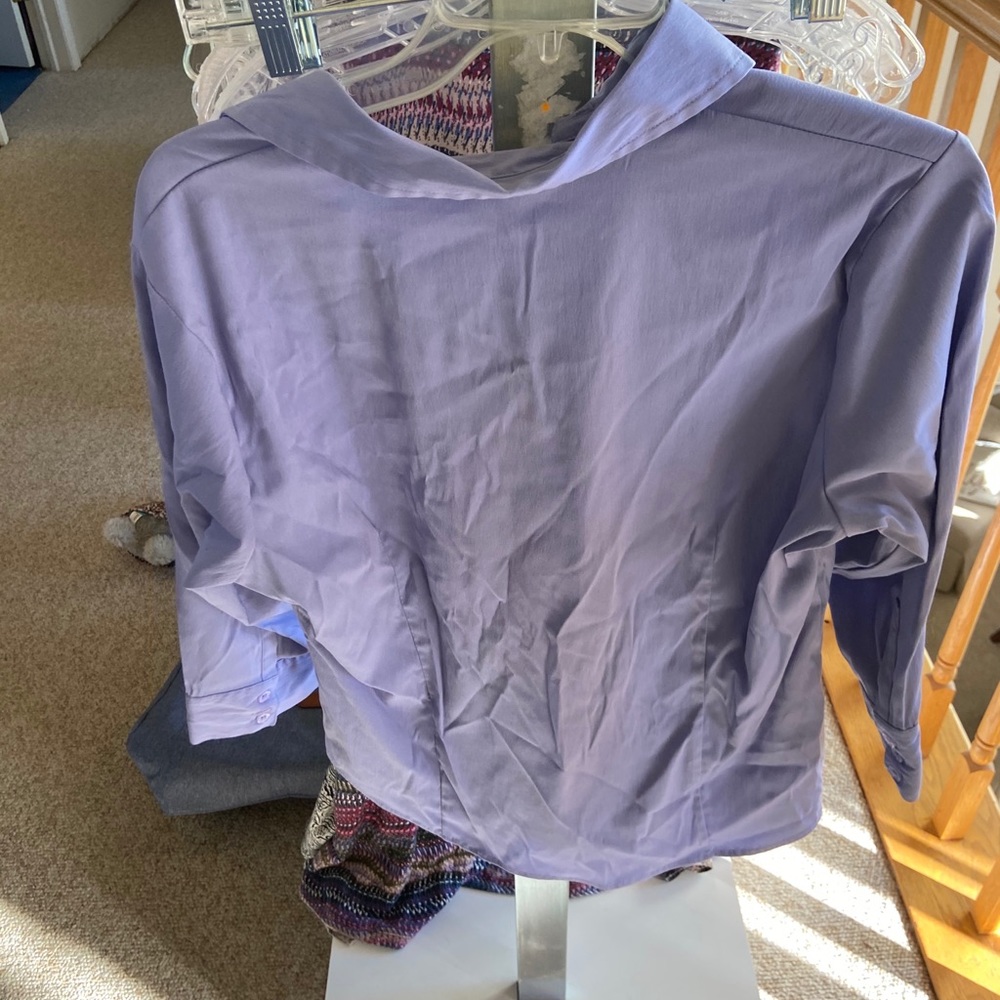 Dressbarn button down - Picture 3 of 3